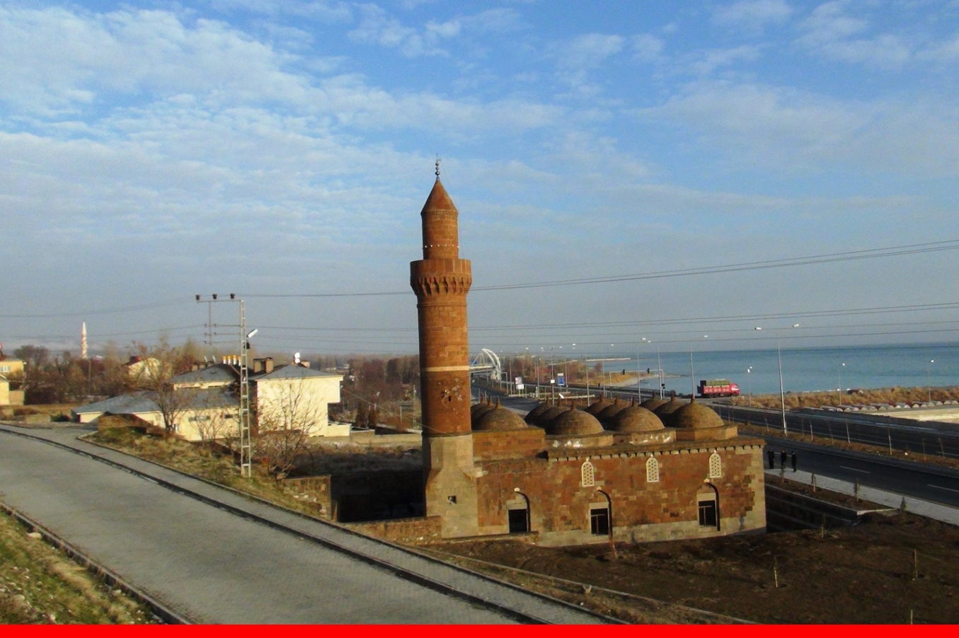 Anadolu’nun ilk kubbeli camisi Tuğrul Bey cami hizmet bekliyor Anadolu’nun ilk kubbeli camisi Tuğrul Bey cami hizmet bekliyor